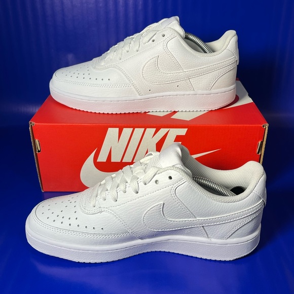 NEW Nike Court Vision Low Triple White Women’s Sneaker Fast Shipping - Picture 2 of 8